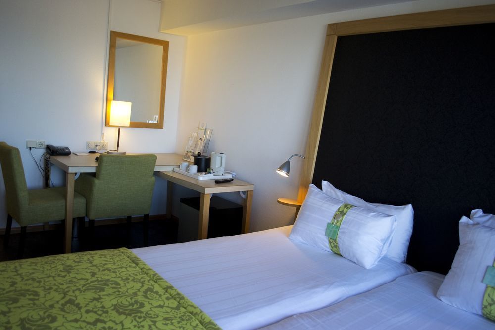 Leonardo Seaport 4* IJmuiden